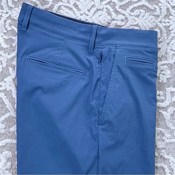 J. Crew Men’s 7” Tech Shorts - Picture 6 of 11